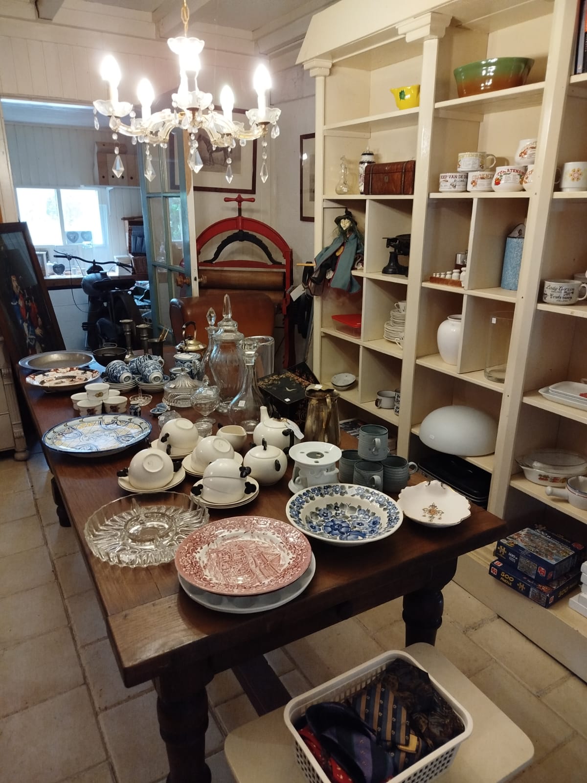 Brocante item